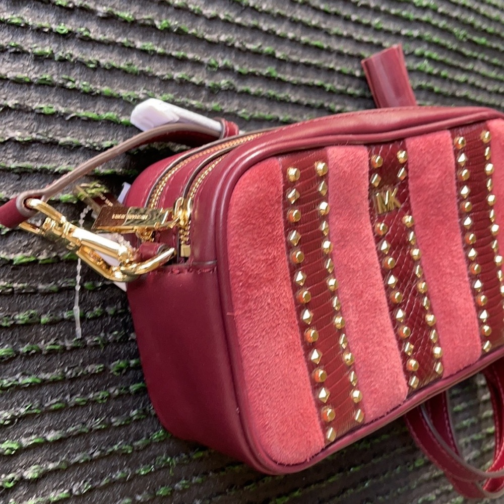 Michael Kors Small Camera Bag Ox Blood North/South - Picture 5 of 16